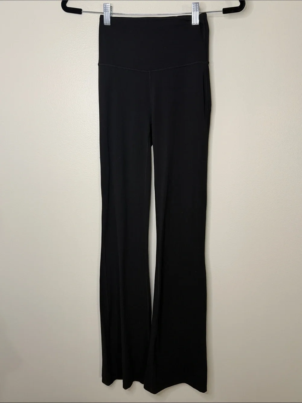 Lululemon Groove Pant Flare Leggings Super High-Rise Nulu Black Yoga Size 2